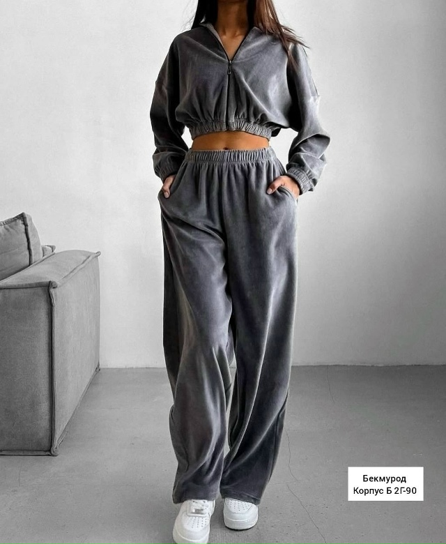 Спортивный костюм 23142182