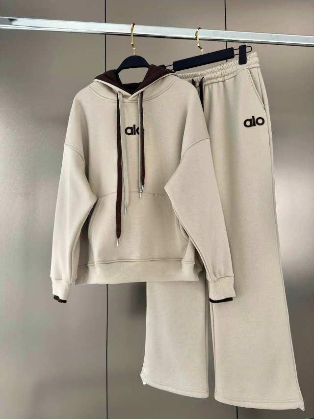 Спортивный костюм 23141674