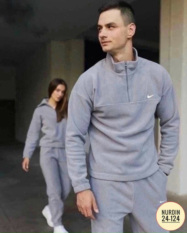 Спортивный костюм 23143521