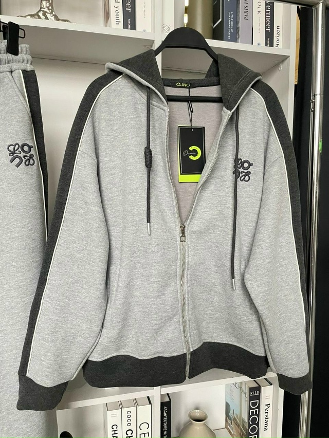 Спортивный костюм 23143219