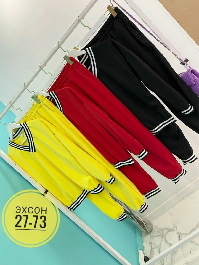 Спортивный костюм 23144098