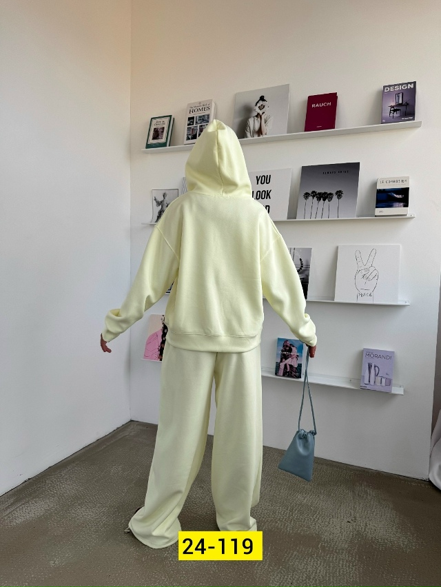 Спортивный костюм 23144121