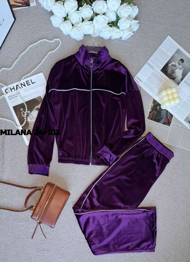 Спортивный костюм 23143908