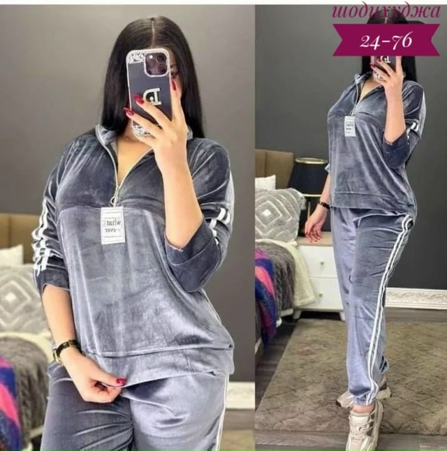 Спортивный костюм 23145340