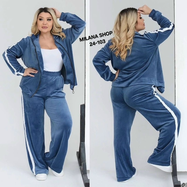 Спортивный костюм 23147525