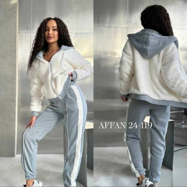 Спортивный костюм 23147270