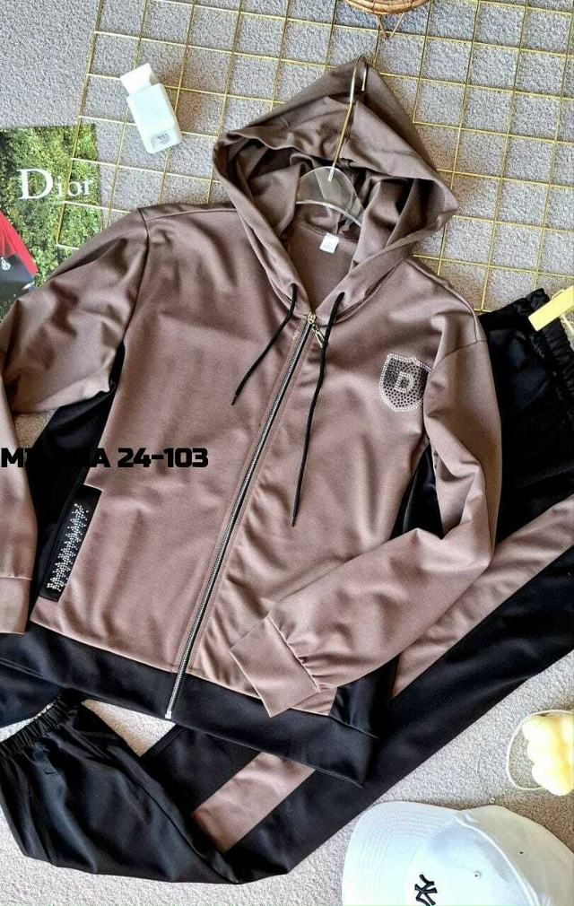 Костюм 23152031