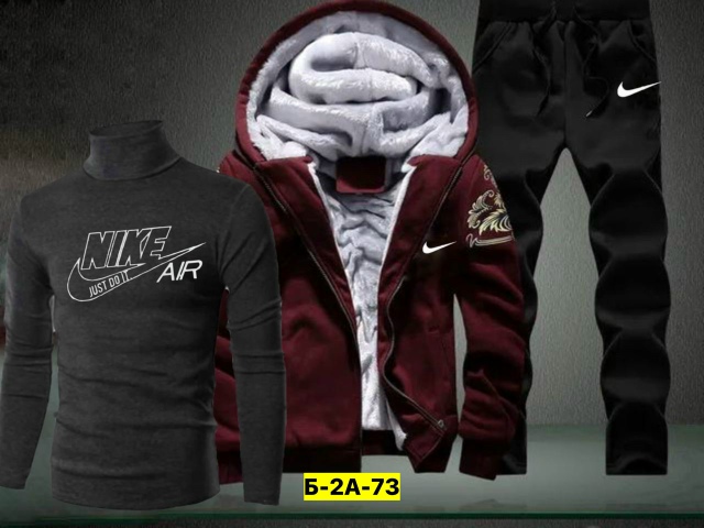 Спортивный костюм 23152907