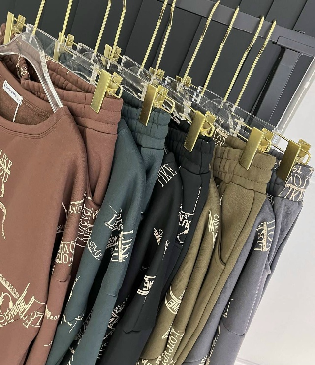 Спортивный костюм 23152621