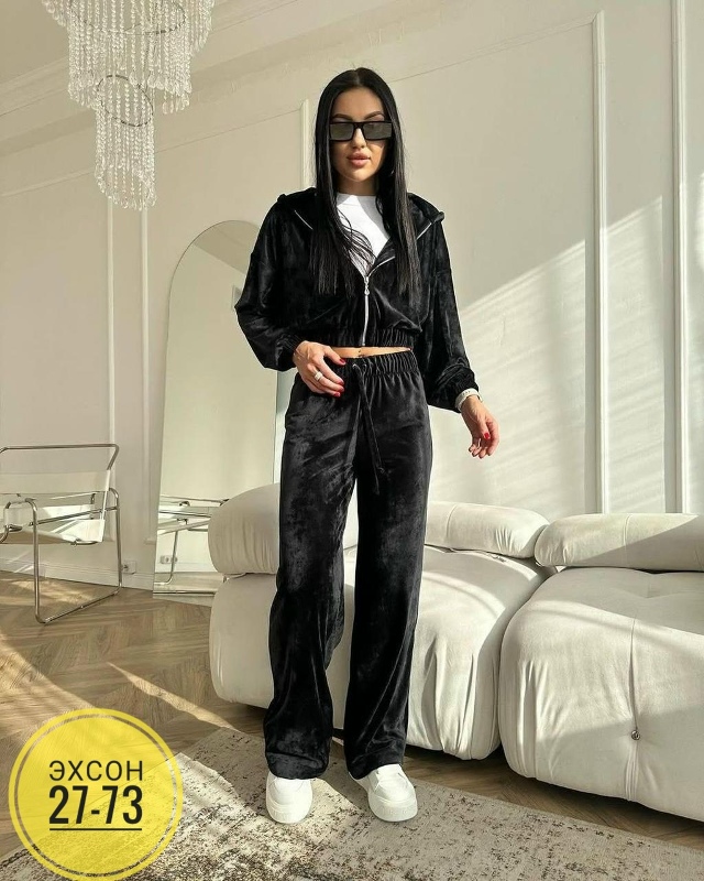 Спортивный костюм 23154917