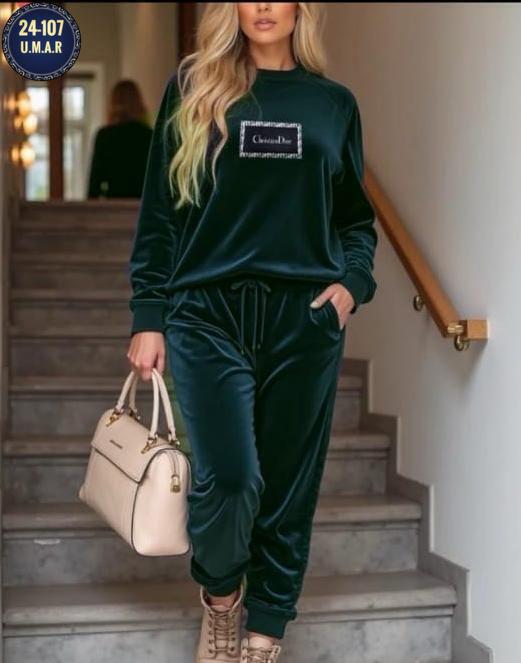 Спортивный костюм 23156498