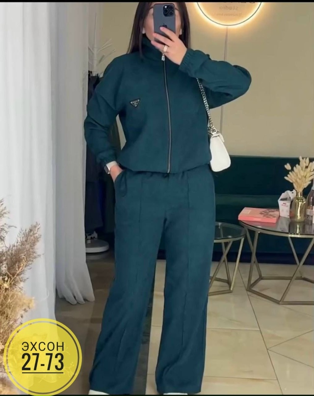 Спортивный костюм 23158790