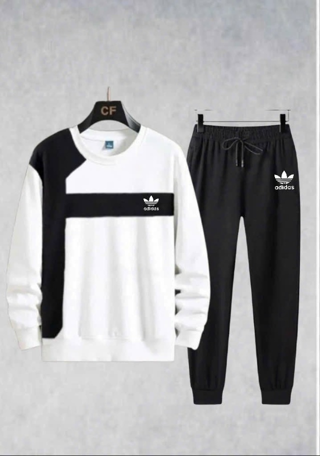 Спортивный костюм 23158363