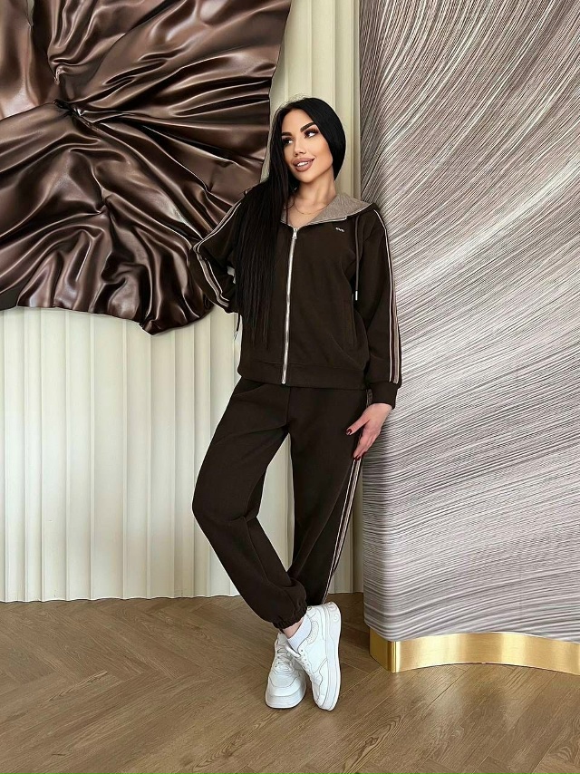 Спортивный костюм 23161083