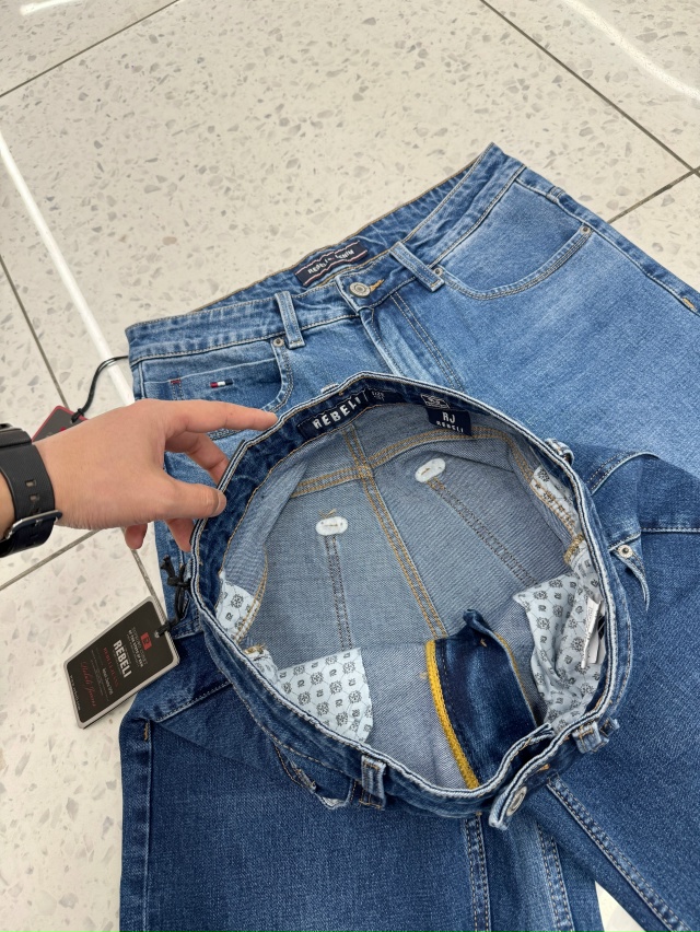 Джинсы 23164390