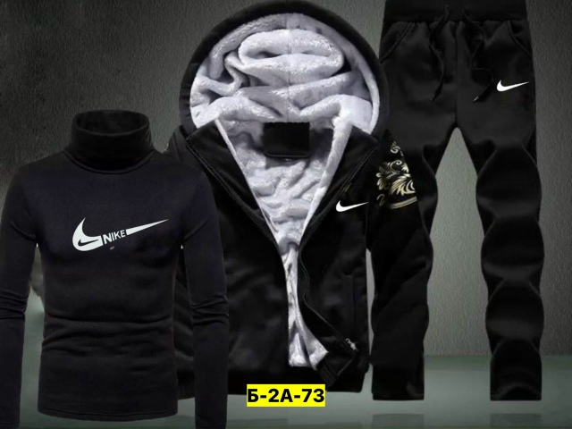 Спортивный костюм 23167367