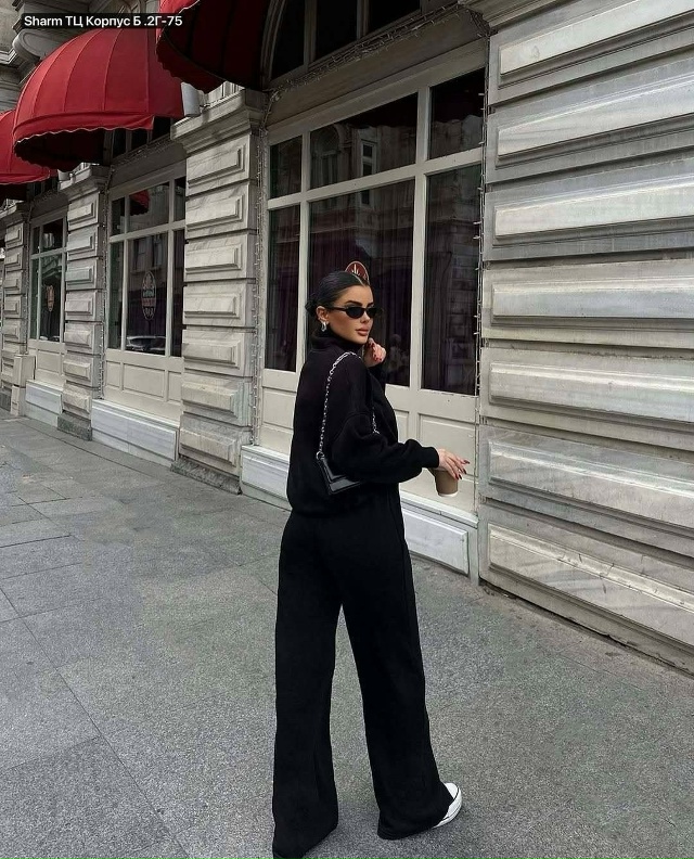 Спортивный костюм 23167602