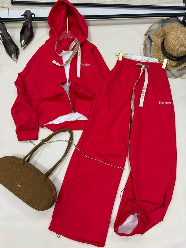 Костюм 23168458