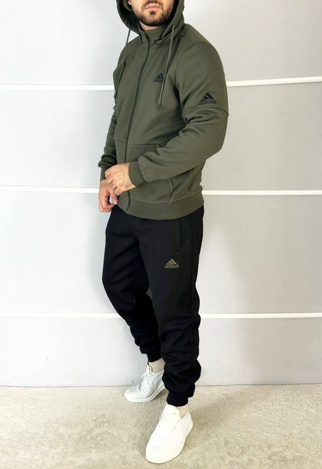 Спортивный костюм 23168808