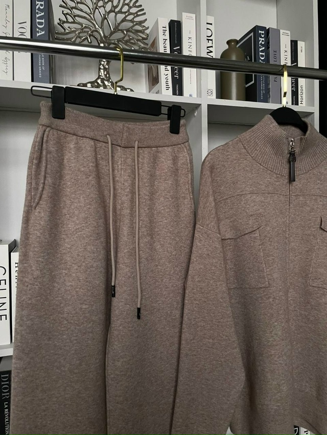 Костюм 23170395