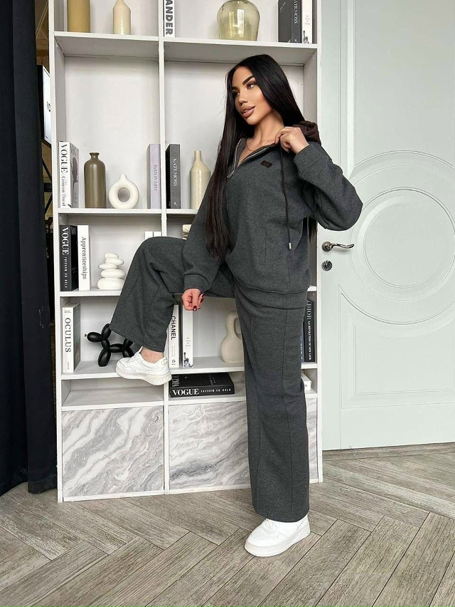 Костюм 23170272