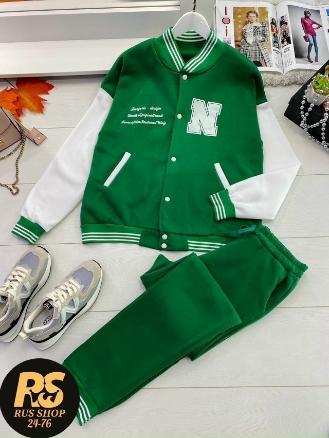 Спортивный костюм 23171929