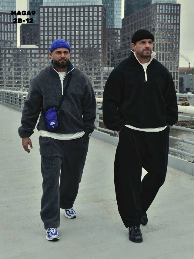 Спортивный костюм 23172546