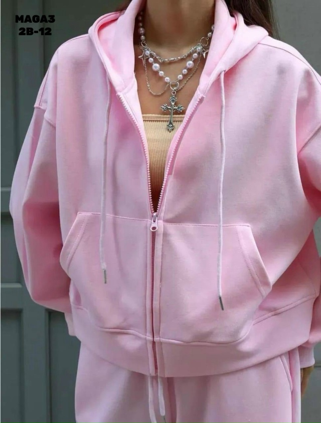 Спортивный костюм 23172790