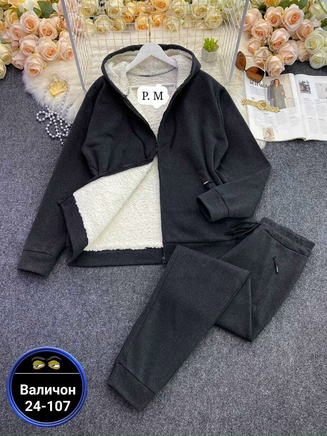 Спортивный костюм 23173084