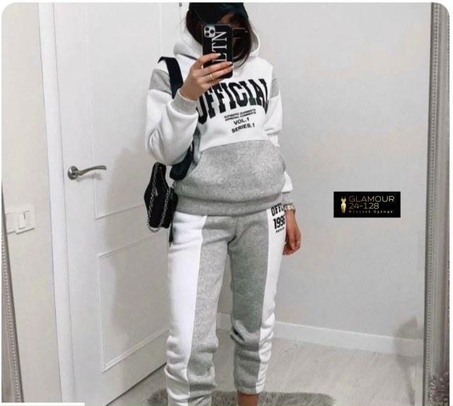 Спортивный костюм 23172376