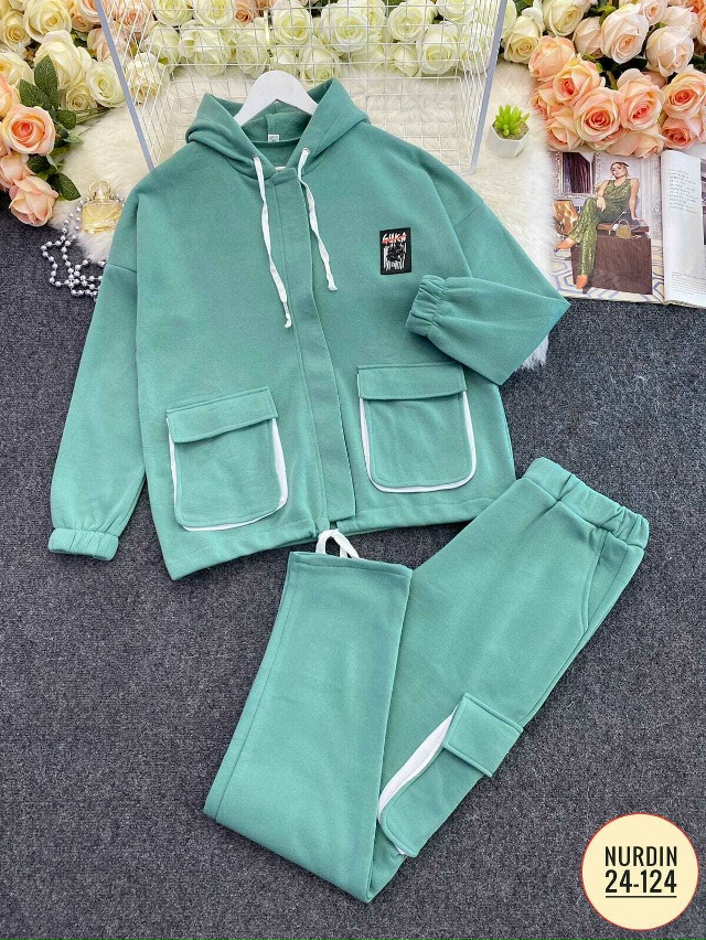 Спортивный костюм 23174011