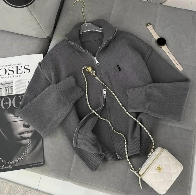 Свитер 23175275