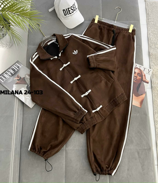 Спортивный костюм 23175184