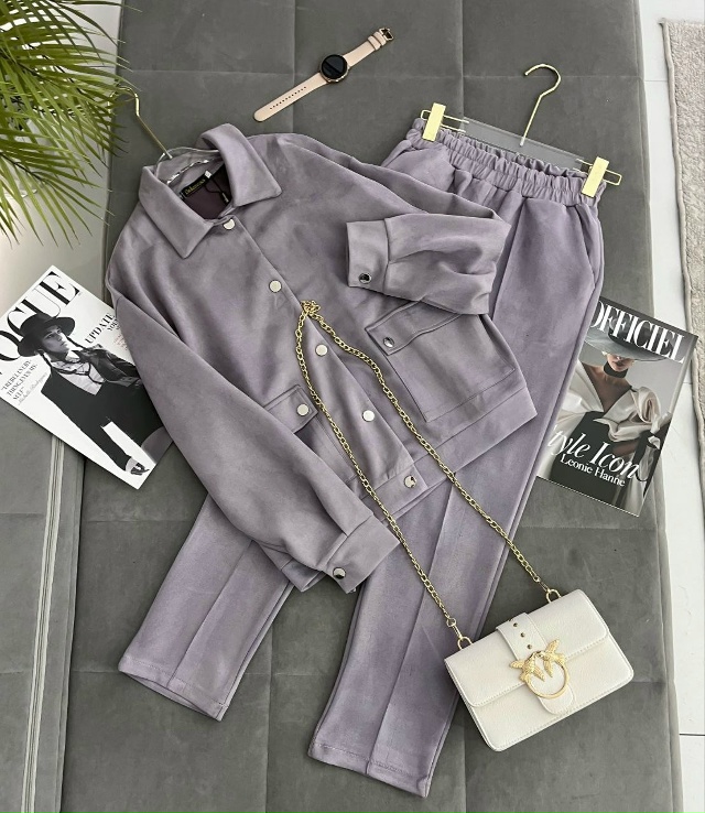 Костюм 23175218