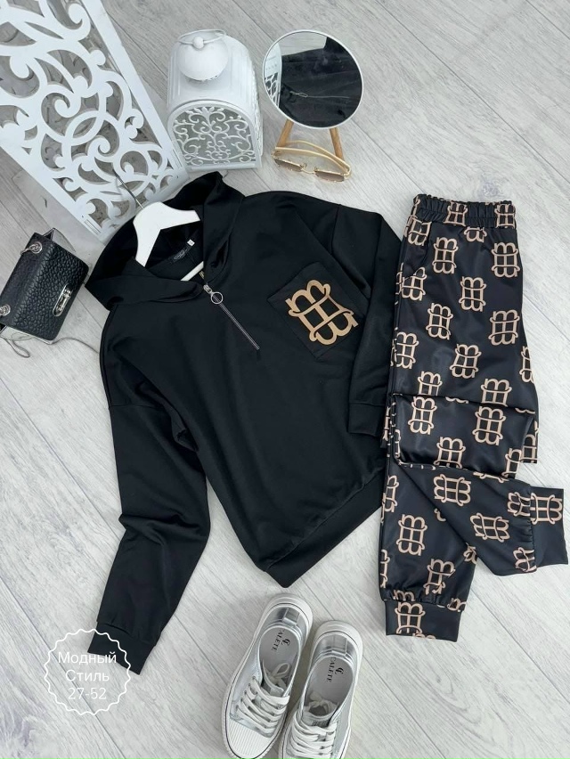 Спортивный костюм 23175790