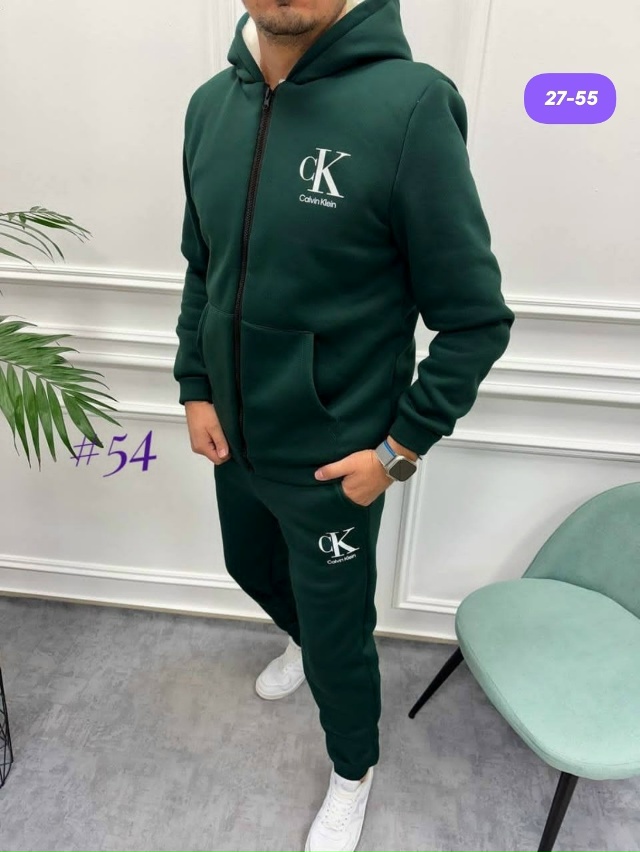 Спортивный костюм 23175627