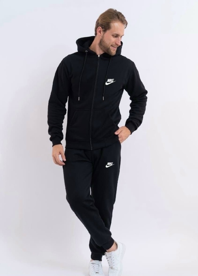 Спортивный костюм 23175882