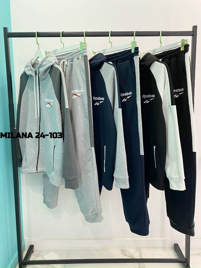 Спортивный костюм 23176458