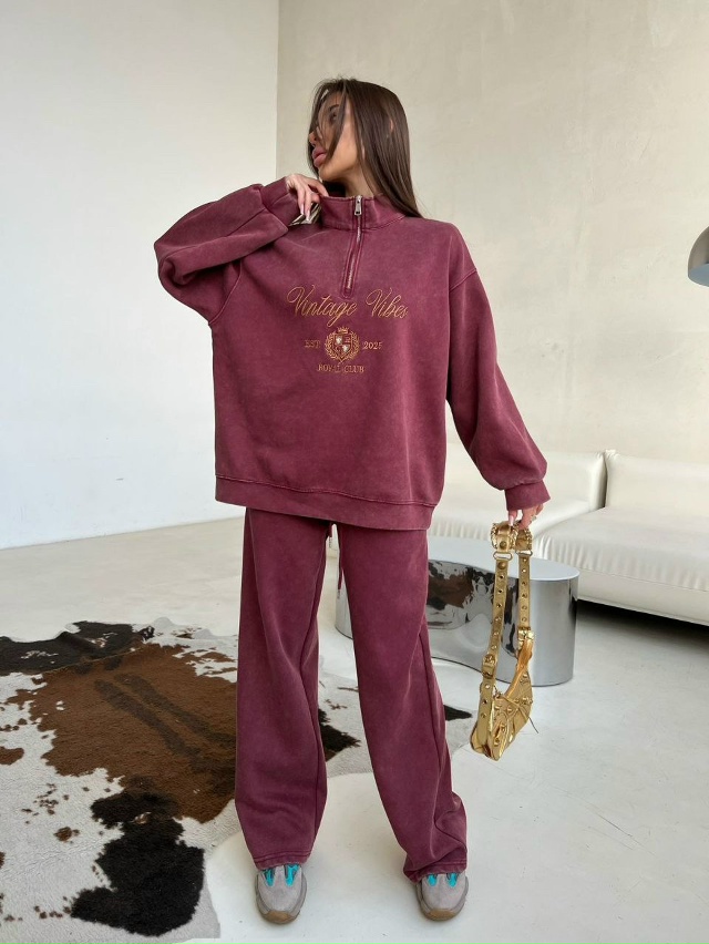 Спортивный костюм 23179161