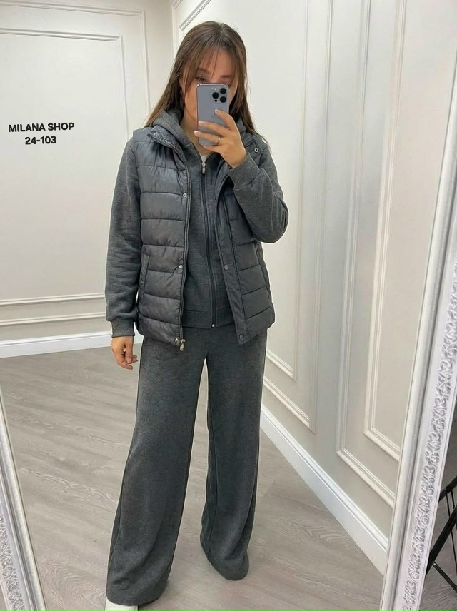 Спортивный костюм 23178794