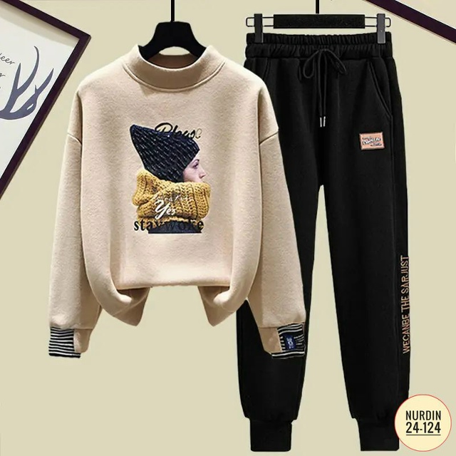 Спортивный костюм 23180639