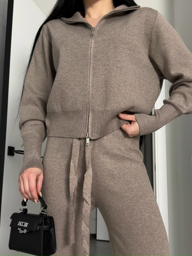 Костюм 23180964