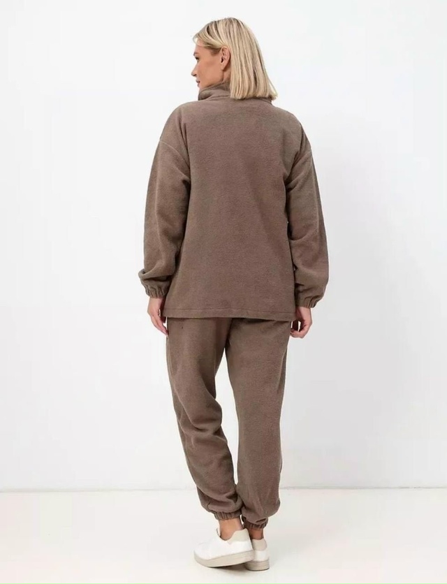 Спортивный костюм 23181090