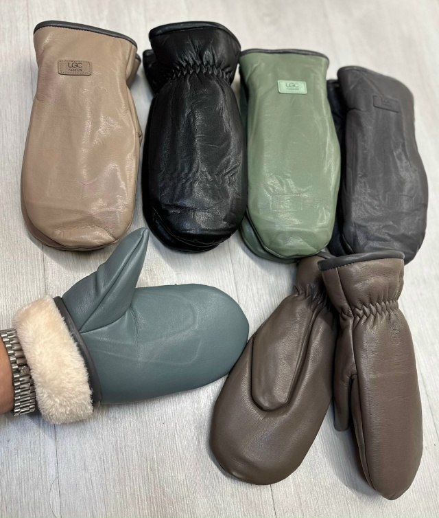 Перчатки 23198963